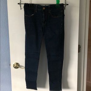 American Eagle lowrise dark rinse jegging size 8s